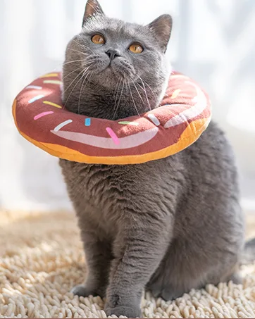 Woiworco Adjustable Cat Recovery Collar, Cute Cat Donut Collar, Soft Cone Collars for Cat, Wound Healing Protective Cone After Surgery Elizabethan Collars for Kitten Pets Medium Blue - Adjustable Cat Recovery Collar