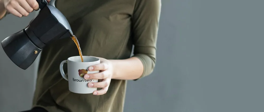 Brown Bear Coffee 6 Birthday Coffee Blends Whole Bean Coffee Great for Men and Women for All Coffee Machines Light Medium and Dark Roast - Café Ours Brun