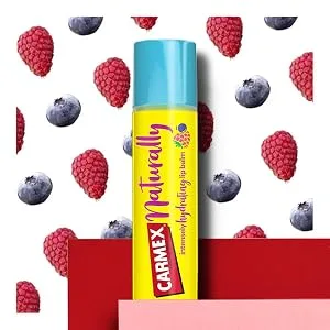 Carmex Naturally Stick Berry Natural lip care for a supple result 1 piece of 4.25 g - Carmex