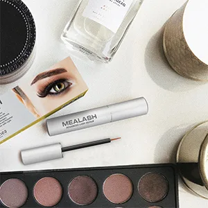 Eyelash Growth Serum - Growth Activator - Longer Thicker and Fuller Eyelashes I Treatment Rich in Nutritious Active Ingredients - Mealash - Plastimea - mealash long cils réparateur