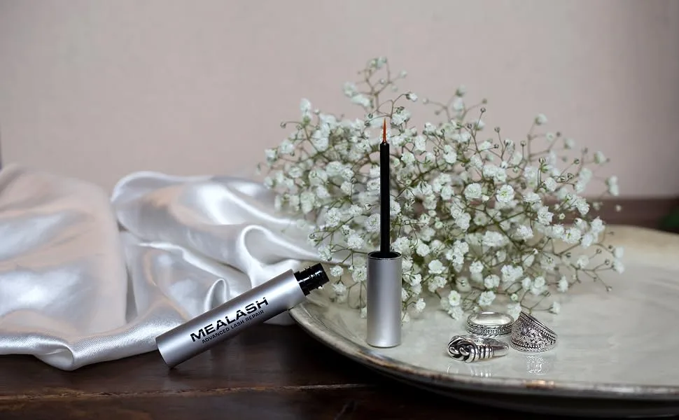 Eyelash Growth Serum - Growth Activator - Longer Thicker and Fuller Eyelashes I Treatment Rich in Nutritious Active Ingredients - Mealash - Plastimea - mealash serum cils pousse fortification