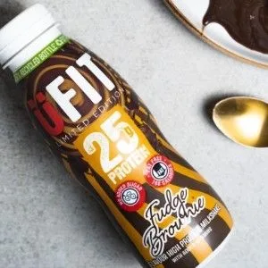 UFIT High Protein Milkshake Chocolate 10x330ml - 25 g brownie caramel