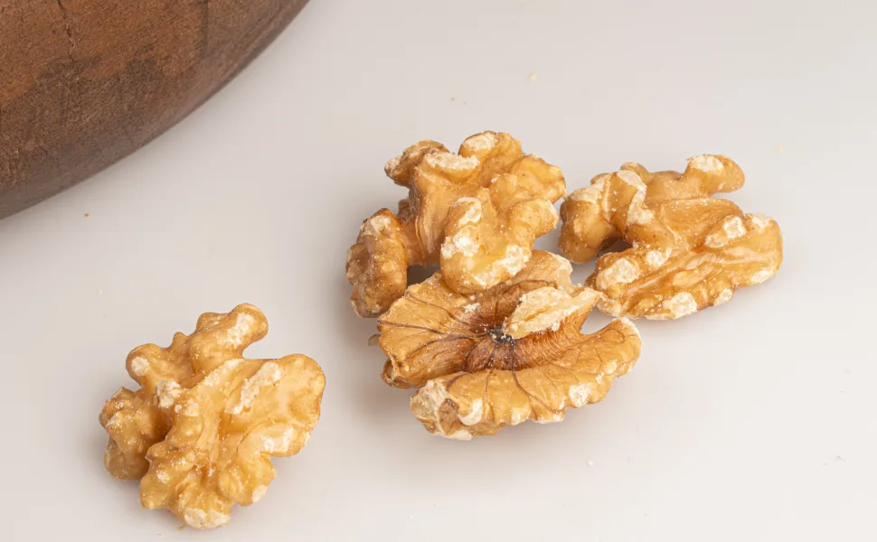 Walnut Kernels 1 kg I Large Caliber I Unsalted I Natural I Raw I Healthy and Nutritious I Non-GMO I For Vegan and Vegetarian Diets. - product information 5
