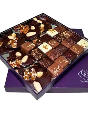 GOURMET PARCELS - Gift Basket - Gourmet Gift Box - Gourmet Basket - Ideal for Mother's Day Father's Day Gift - product information 8