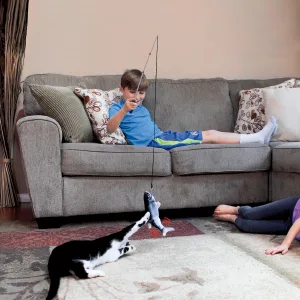 Ontel Flippity Fish Cat Toy Pack of 1 - Flippity Fish in action