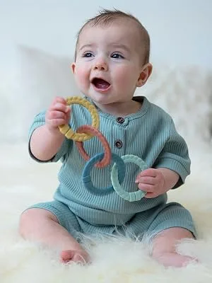 Itzy Ritzy Linking Ring Set Set of 8 Braided, Rainbow-Colored Versatile Linking Rings Attach to Car Seats, Strollers & Activity Gyms Rainbow - linking rings, itzy ritzy, ritzy rings, itzy ritzy linking rings