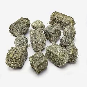 Kaytee Alfalfa Cubes for Rabbits, Guinea Pigs, and Other Small Animals, 15 oz - product information 3