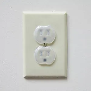 Dreambaby Outlet Plugs, 24-Pack - Baby Proof Outlet Covers for Home Safety - White - product information 5