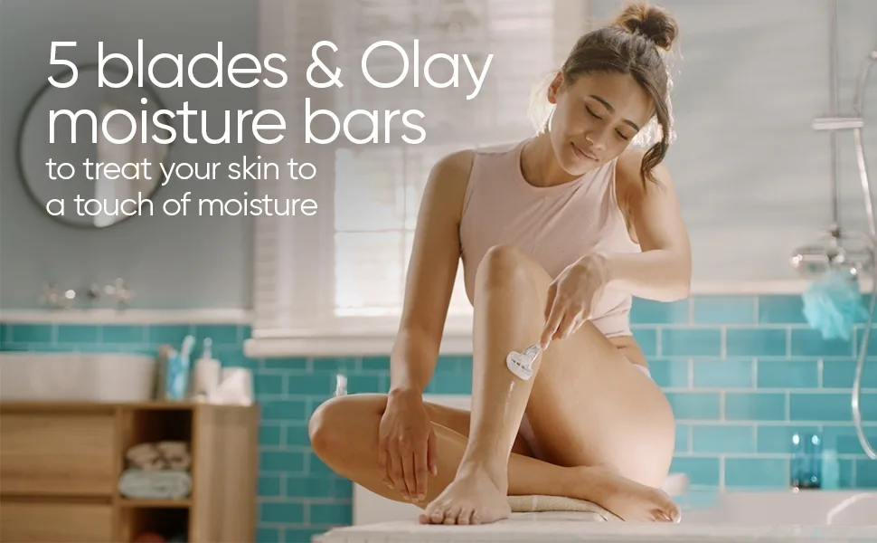 Gillette Venus ComfortGlide plus Olay Sugarberry Women's Razor Blade Refills, 4 Count - 5 blades plus Olay moisture bars