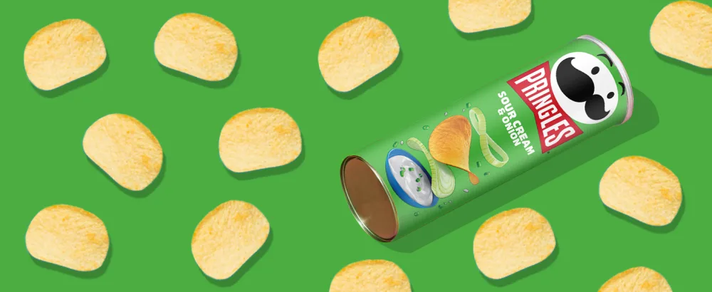 Pringles Potato Chips, Ketchup, 156 Grams/5.50oz Imported from Canada Potato Ketchup 5.5 Ounce (Pack of 1) - Pringles Lightly Salted can with crisps on blue background and brand text