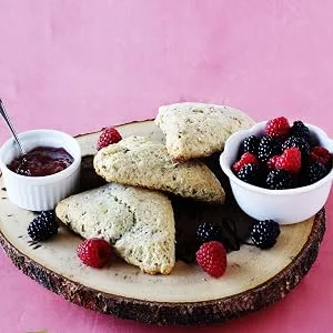Sticky Fingers Strawberry Scone Mix 16oz - delicious scones
