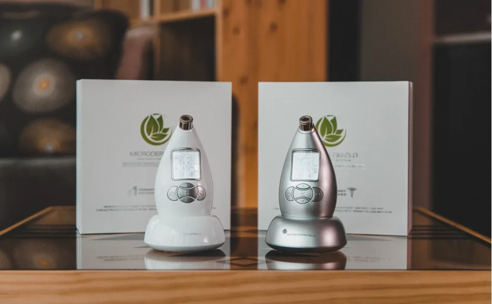Microderm GLO Premium Diamond Microdermabrasion Tips by Microderm GLO - Medical Grade Stainless Steel Accessories, Patented Safe3D Technology, Safe for All Skin Types. (Premium) - product information 19