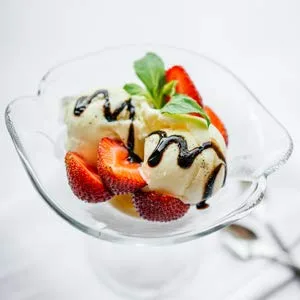 Due Vittorie Oro Gold Balsamic Vinegar without Pourer, Imported from Italy, 8.45fl oz / 250ml - how to use balsamic ice cream fruit salad roast veggies bbq sauce steak
