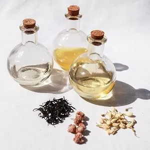 Muse Bath Apothecary Study Ritual - Aromatic and Invigorating Room Mist, 4 oz, Infused with Natural Essential Oils - Aloe + Eucalyptus + Peppermint Focus & Awareness 4 Fl Oz (Pack of 1) - Essential Oils