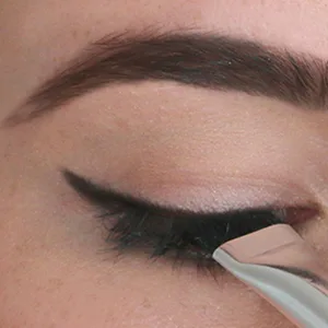 The Arc Brush | Dual Ended | C Shape and Angled Brush| Expert Easy Application | Cruelty-Free - arc brush blending line across eyelid