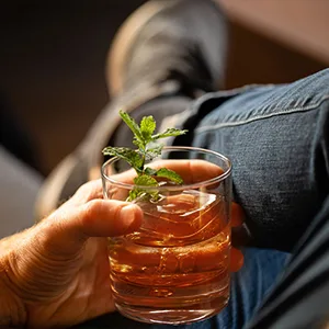 Wilderton Earthen Non Alcoholic Spirits - Botanical Spirit with Spice, Wood, and Smoke Notes - Zero Proof Alcohol Free Drinks - 25.4 fl oz - non alcoholic drinks mocktails non-alcoholic non alcholic spirit non alcoholic liquor 0 alcohol