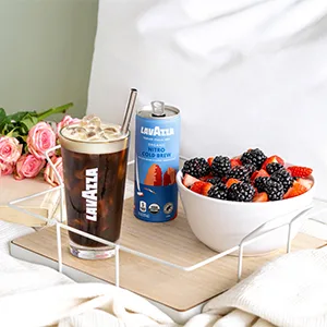 Lavazza medium roast Organic Nitro Cold Brew Coffee, (Pack of 4 Cans / 7 Fluid Ounce Each) Nitro Cold Brew 8 Fl Oz (Pack of 4) - Lavazza Cold Brew Nitro