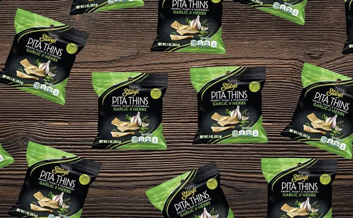 Stacy's Pita Thins Garlic and Herbs Healthy Chips (1 oz., 27 ct.) by Bussin Boxes Garlic & Herbs - Stacy
