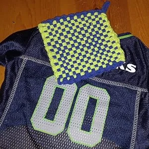 Harrisville Designs Friendly Loom Potholder Cotton Loops 10 Inch Pro Size Loops Make 2 Potholders, Weaving Crafts for Kids and Adults-Lime - Seahawks