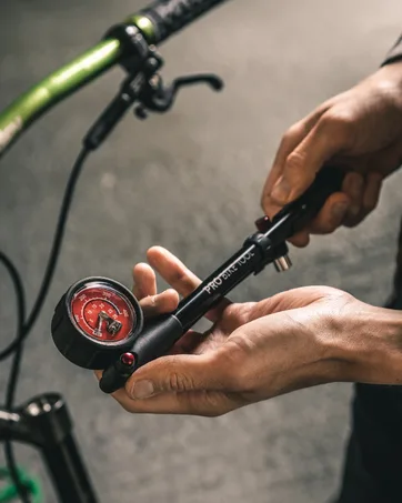 PRO BIKE TOOL Mini Ratchet Tool Set - Reliable and Stylish Multitool Repair Kit for Road and Mountain Bikes - Versatile EDC Multi Tool for Your Bicycle, Home or Work - Hard Case Pouch - Shock Bike Pump