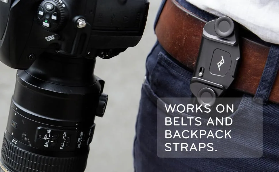 Peak Design - Capture Camera Clip for V3 Camera.Black. Single - Capture clip on belt
