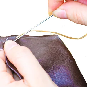 Hekisn Professional Large-Eye Leather Stitching Needle with 3 Different Sizes for Leather Projects with Storage Container (6 Pieces) - leather needle craft sharp