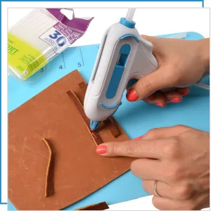 Westcott "So Cool!" Low-Temp Glue Sticks for Young Crafters, Pack of 30 "So Cool!" Low Temperature - glue gun