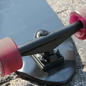 Longboard Riser Pads and Hardware 1/4" (6mm) Black Risers and 1 1/2" Bolts - Dime Bag Longboard Riser Pads