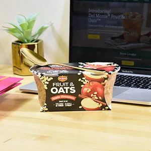 Del Monte FRUIT & OATS Apple Cinnamon FRUIT CUP Snacks, 2 Pack, 7 oz - del monte