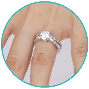 Invisible Ring Size Adjuster for Loose Rings Ring Adjuster Fit Any Rings, Assorted Sizes of Ring Sizer - ring size reducer