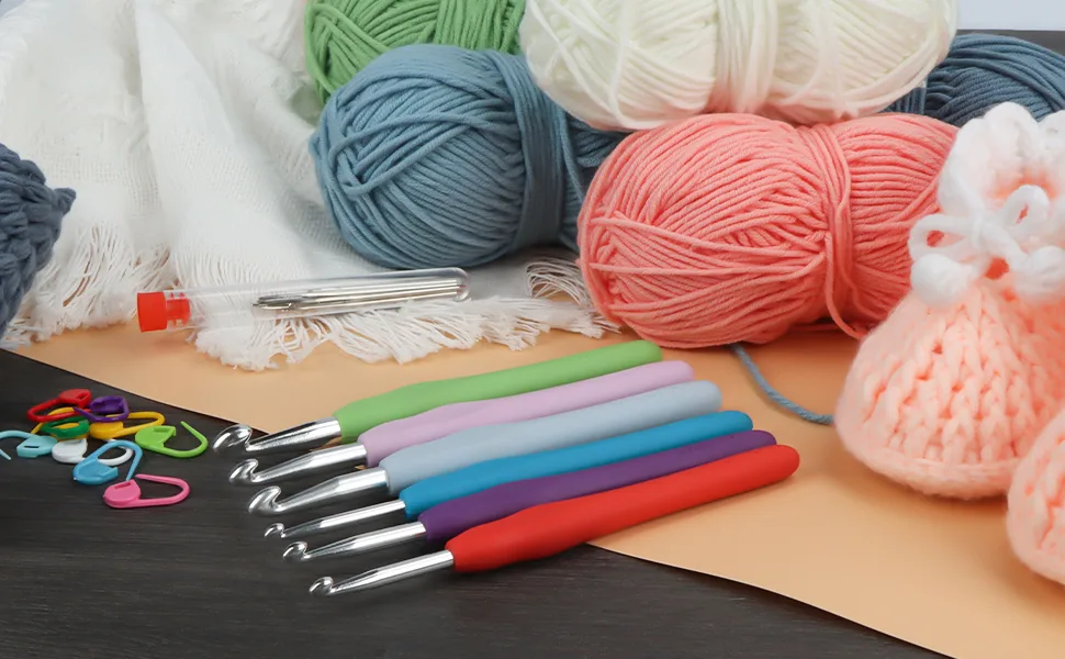 OWill 14 Piece Crochet Hooks Set, Crochet Hooks Suitable for Beginners Adults, Soft Grip Crochet Needles with Storage Case, Ergonomic Crochet Hooks Applications for Knitter Enthusiasts - crochet hook