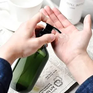 Pump Bottle Dispenser, Yebeauty 10oz/300ml Empty Plastic Shower Refillable Dispenser Soap Shampoo Pump Dispenser Containers with Pump Multipurpose for Cosmetic Kitchen Bathroom, 2-Pack Green 300ml Green - Pump Bottles