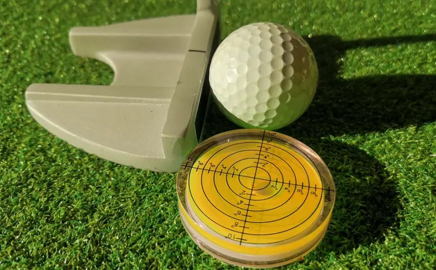 Green Reader Golf, Golf Ball Marker - Level Angle High Precision Golf Putting Aid, Golf Green Reader - Size 1.9" x 0.39" Yellow - Golf Putting Reader
