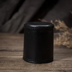 THY COLLECTIBLES Dice Cup with 5 Dices, PU Leather Professional Dice Shaker Cup Set for Yahtzee / Craps / Backgammon or Other Dice Games - Dice Cup with 5 Dices, PU Leather Professional Dice Shaker Cup