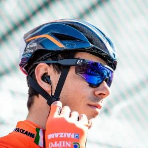 VeloChampion Running, Triathlon, Marathon Number Belt. No pins Needed. - Stretch Fit & Comfortable. No Pins Needed Run Belt - product information 7