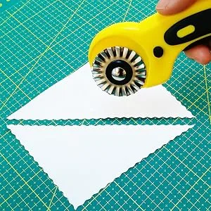 AUTOTOOLHOME 45mm Wavy Rotary Cutter 10pc Pinking Circular Refill Blades Fabric Paper Cutters Cutting Knife Patchwork Leather Sewing Tool - pinking blades