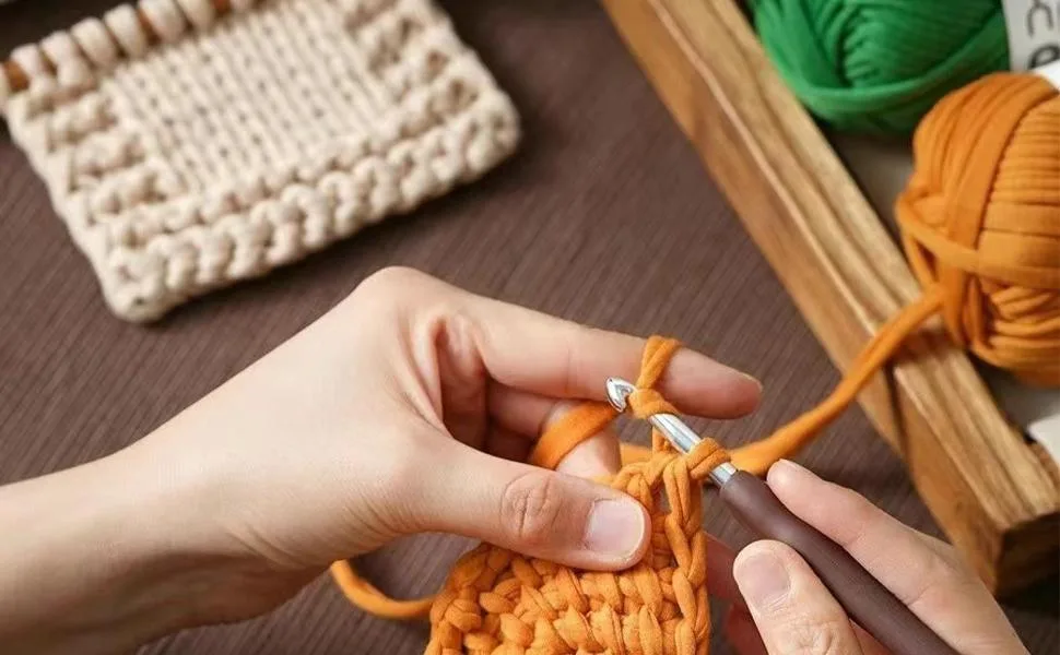 Cute Dinosaur Crochet Kit for Beginners, Beginner Crochet Starter Pack Kit for Complete Beginners Adults, Crocheting Knitting Kit - product information 5