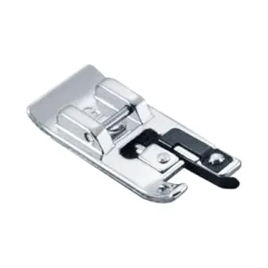 Brother SA135 Overlock Vertical Foot,Silver - product information 1