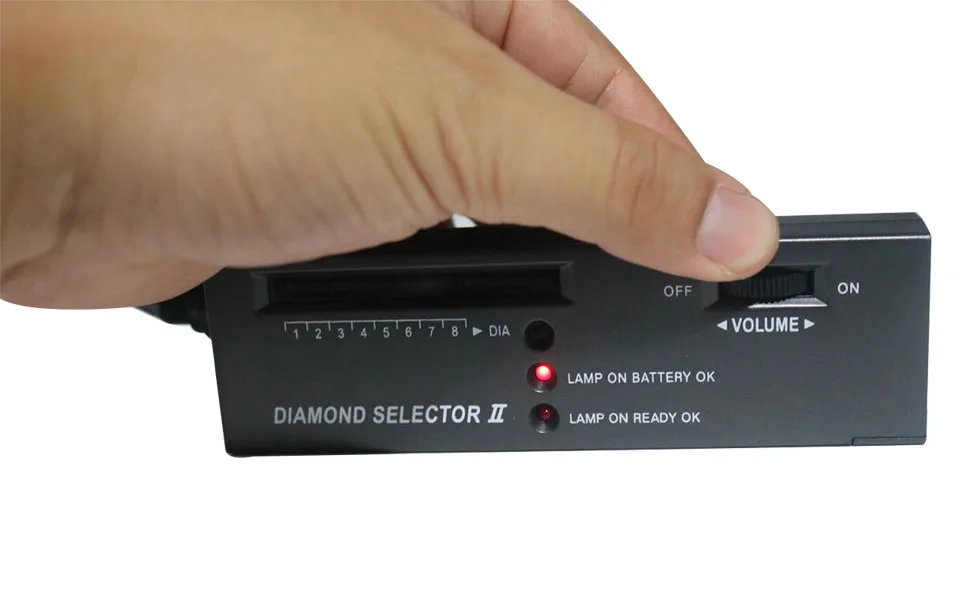 PHYHOO High Accuracy Jewelers Diamond Testers For Novice and Expert Professional Jewelry Diamond Selector II Testing Diamond Gems Tool - USAGE STEP-1