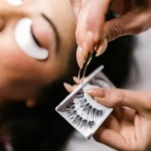 ADCILS PROFESSIONAL Eyelash Extension Cream Remover 10g/0.35oz - Lash Glue Adhesive Gel Removing Cream Makeup Cosmetic Accessory - adcils review01