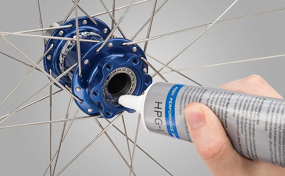 Park Tool HPG-1 Park Tool High Performance Grease Tool 113 g Unset 113 g - Park Tool HPG-1 grease being applied to hub bearings