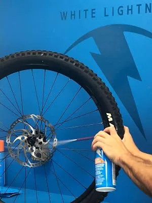 White Lightning Clean Streak - Bicycle Degreaser - Aerosol, 14 oz - white;lightning;clean;streak;degreaser;bike;bicycle;lube;lubricant