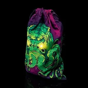 Deluxe Dice Bag: Cthulhu | Large Drawstring Bag 6 x 9 | Printed Fabric | Holds over 100 Dice | Includes One Custom Die | RPG | Roleplaying Game Bag | Tabletop Adventure | From Steve Jackson Games - Cthulhu Dice Bag, Steve Jackson Games, RPG