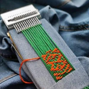 Nyidpsz Small Weaving Loom Kit with 14 Hooks Portable Mini Darning Loom Speedweve Type Weave Tool Beginners Quickly Mending Loom Machine DIY Weaving Repair Tool for Jeans Socks and Clothes - Quickly Mending Loom Machine