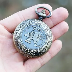 Vintage Pocket Compass for Kids Classic Portable Compass Accurate Waterproof for Hiking Outdoor Camping Motoring Boating Backpacking Survival Emergency (Copper) - Samll and lightweight