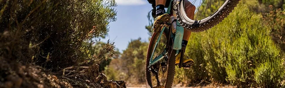 LOOK Cycle - X-Track Cleats - Unidirectional Disengagement - Ultra Compact - Lightweight - Angular Freedom 6  - Cleats for MTB, Gravel or Urban Riding - Easy Cleats MTB Cleats Look Xtrack Cleats MTB bike cleats cleats for MTB pedales de montaña