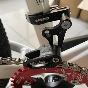 BESNIN Chain Guide Mountain Bike Chain Guide Bike MTB Chain Guide Bash Guard Bicycle Chain Protector 7075 Aluminium Alloy - Chain Guide