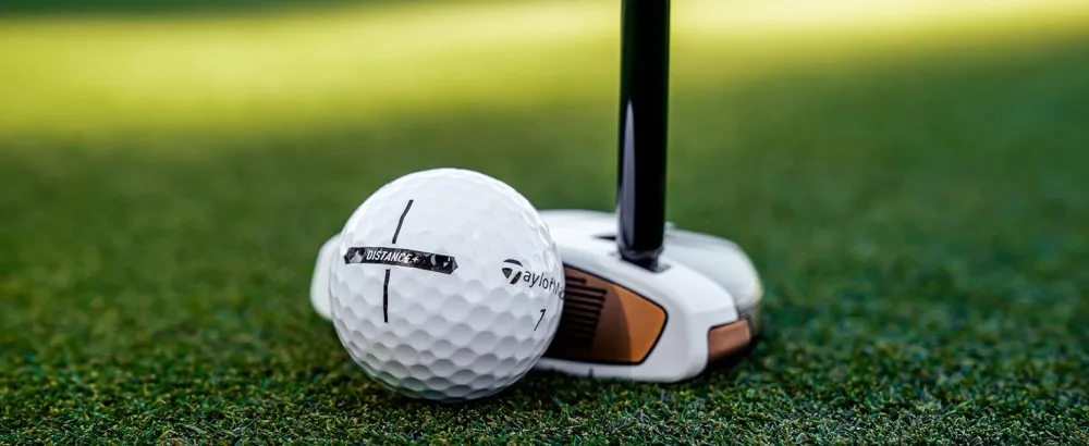 Taylor Made Distance+ White 12 Ball - Putting with distance +