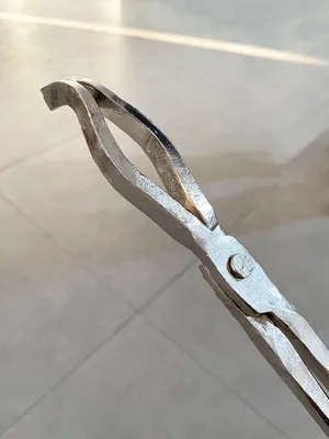 GONGYI 17" Hinge Style Crucible Tongs for Gold Copper Silver Bronze Recycle Metal Smelting Refining Casting Tool - product information 15