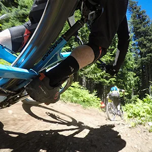 GoPro Handlebar/Seatpost/Pole Mount (All GoPro Cameras) - Official GoPro Mount - 360 Degrees